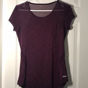 Short sleeve partially mesh sports plum top